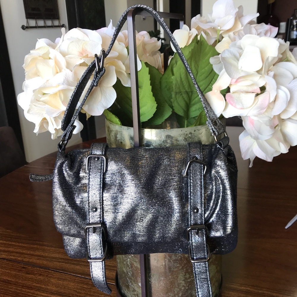 Gap purse